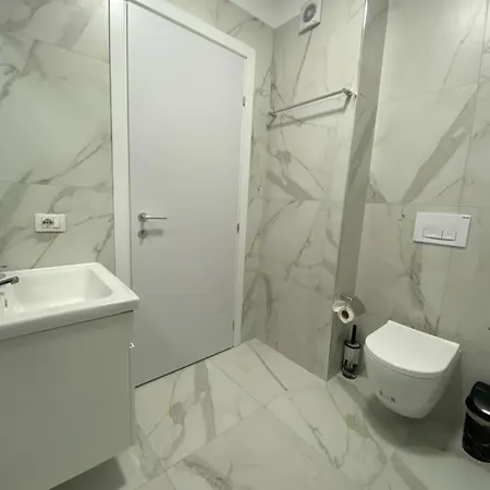 Neri's Apartment
